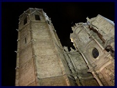Valencia by night - Valencia Cathedral